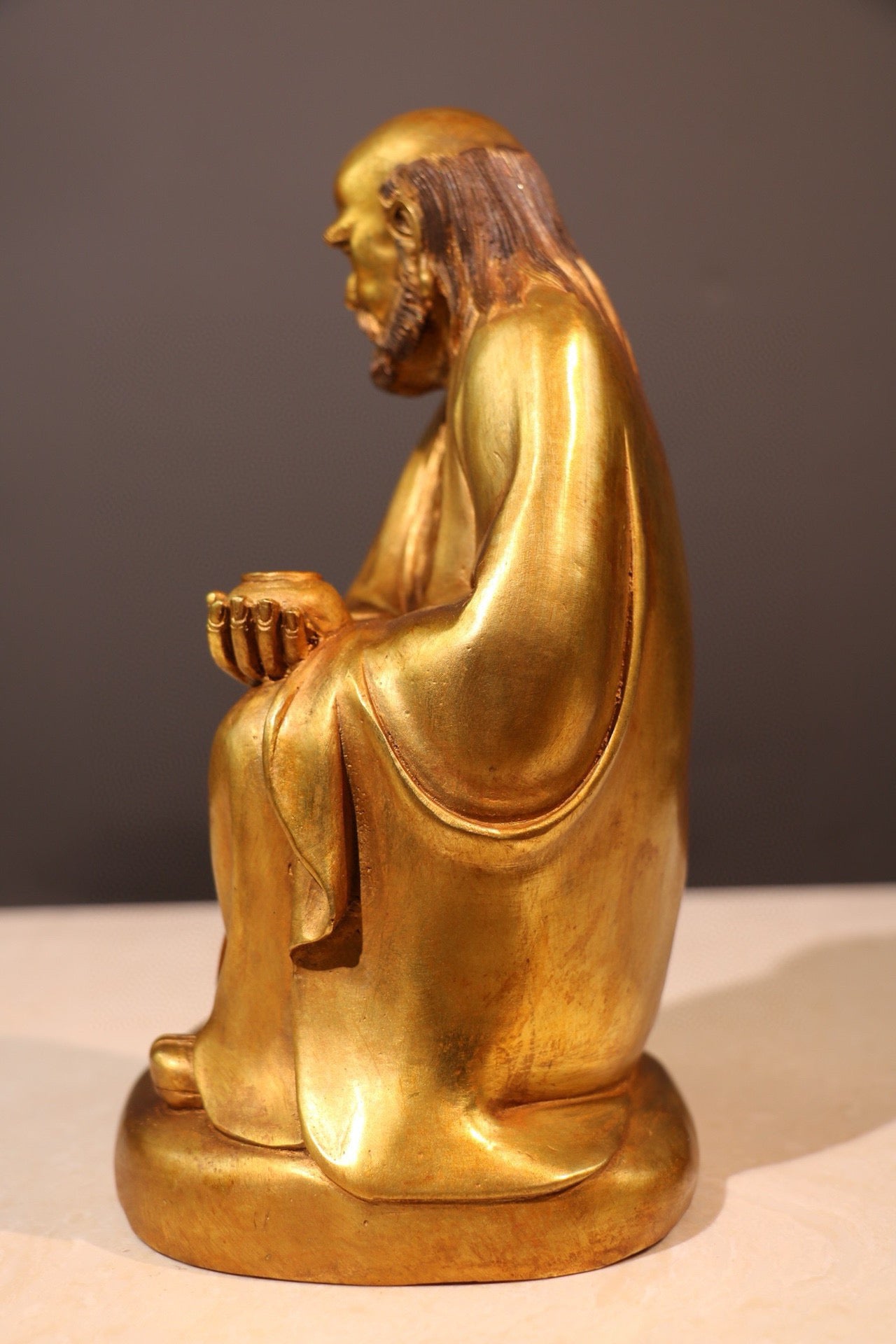 A Chinese antique statue of the Bodhisattva, the founder of Bodhisattva