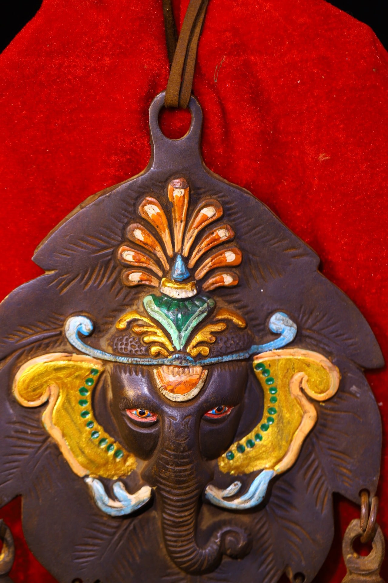 Copper handmade painted elephant trunk God of Wealth