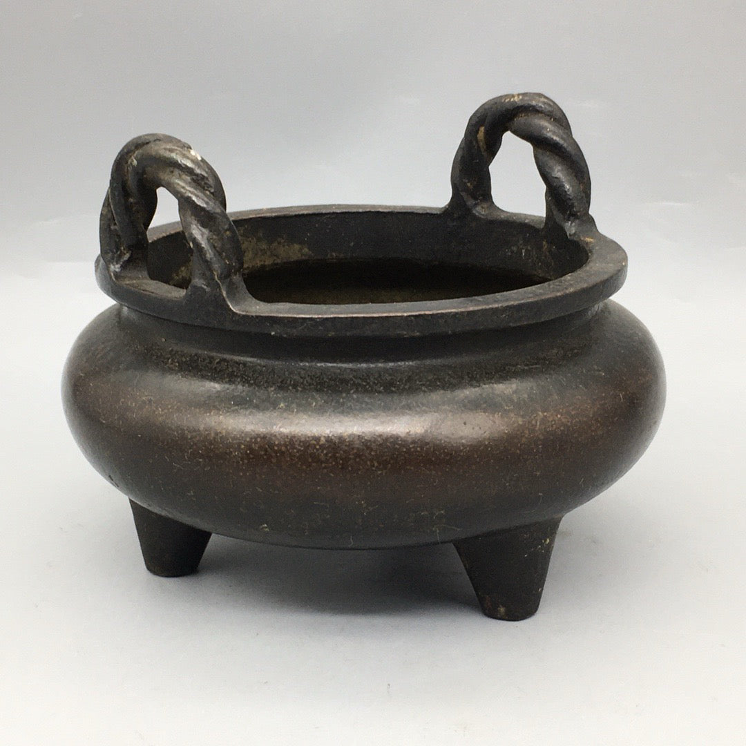 Chinese antique pure copper rope ear incense burner