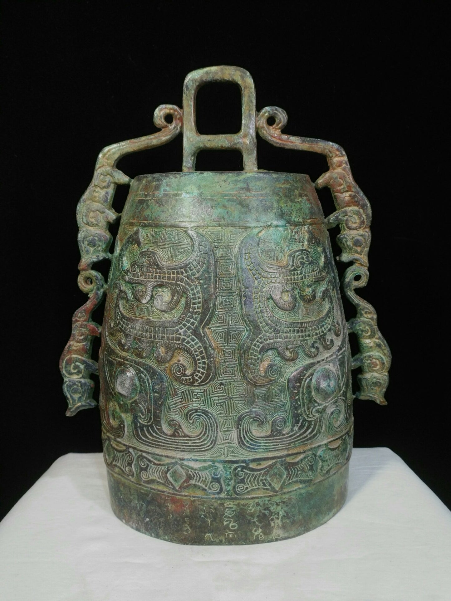 Bronze instrument Four Tiger Bo Bell