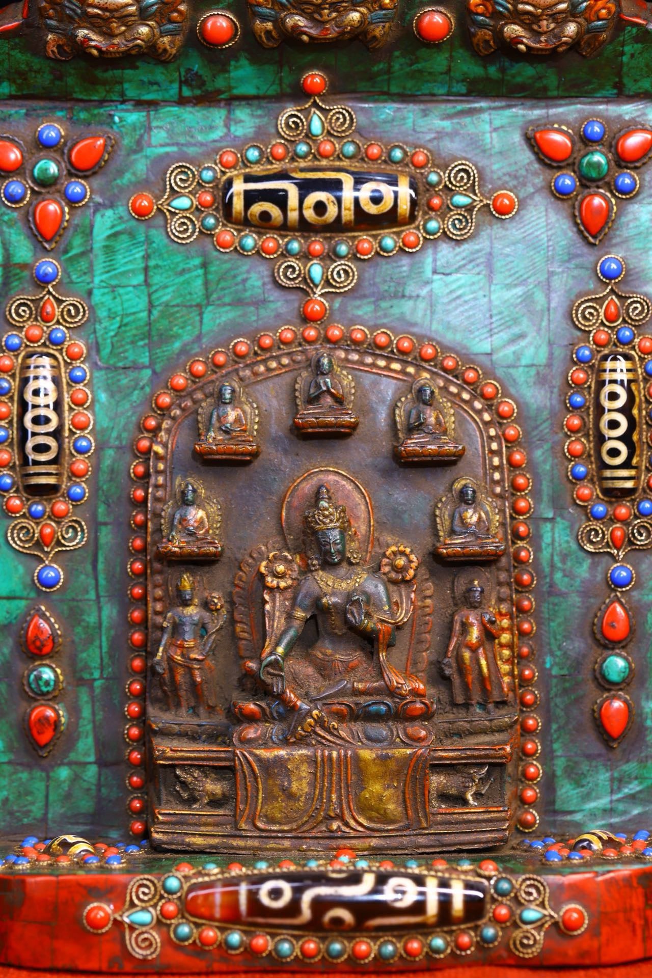 Handmade filigree inlaid gemstones, heavenly pearl Buddha niches