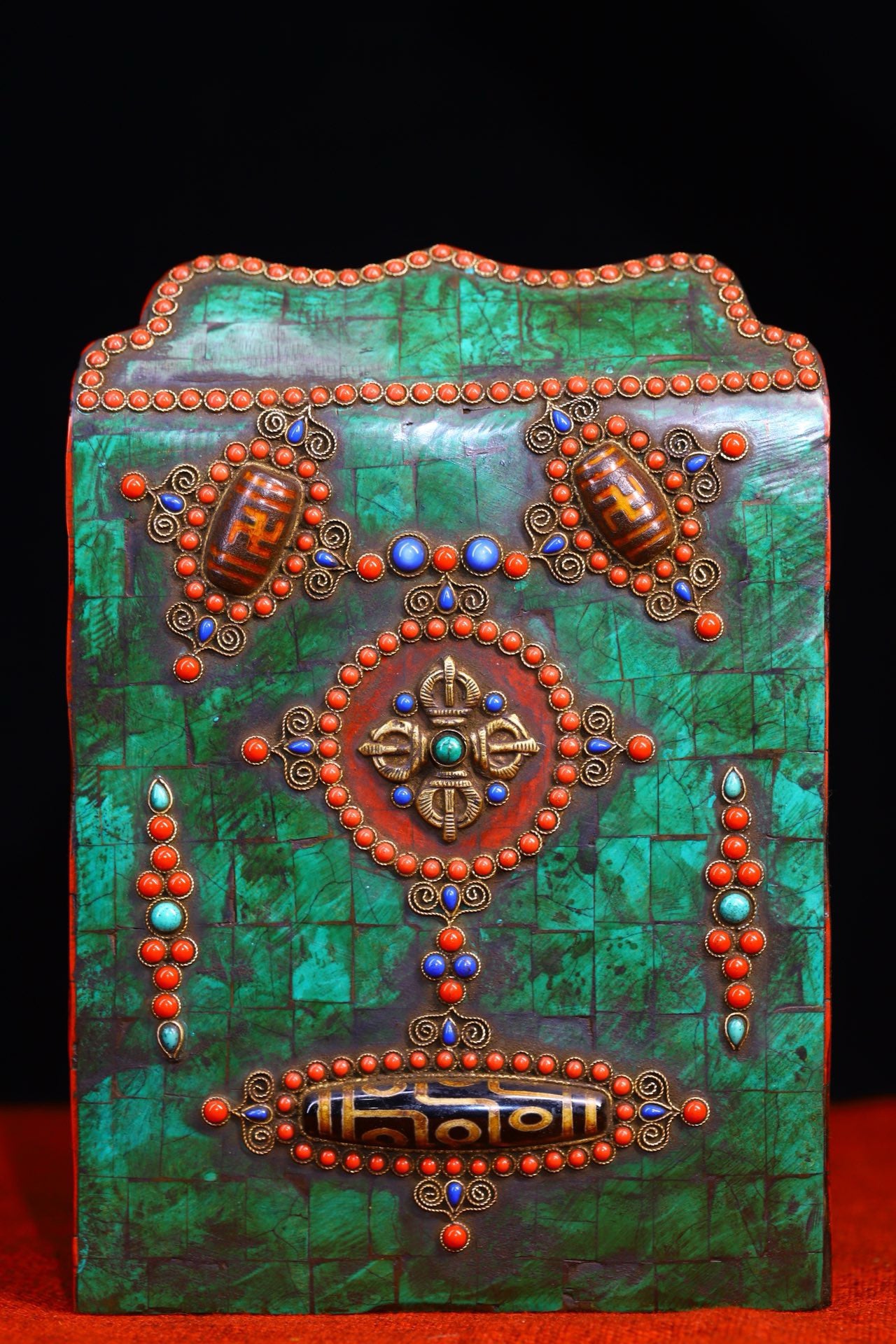 Handmade filigree inlaid gemstones, heavenly pearl Buddha niches
