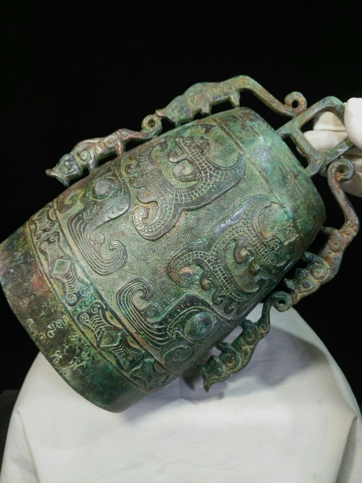 Bronze instrument Four Tiger Bo Bell