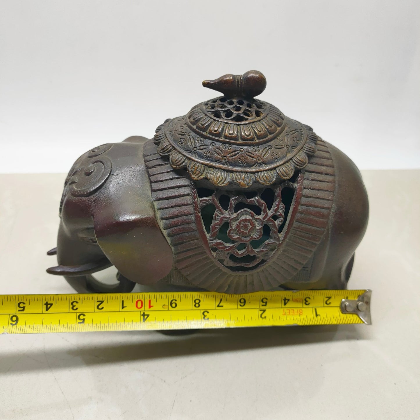 A large Chinese antique pure copper elephant furnace