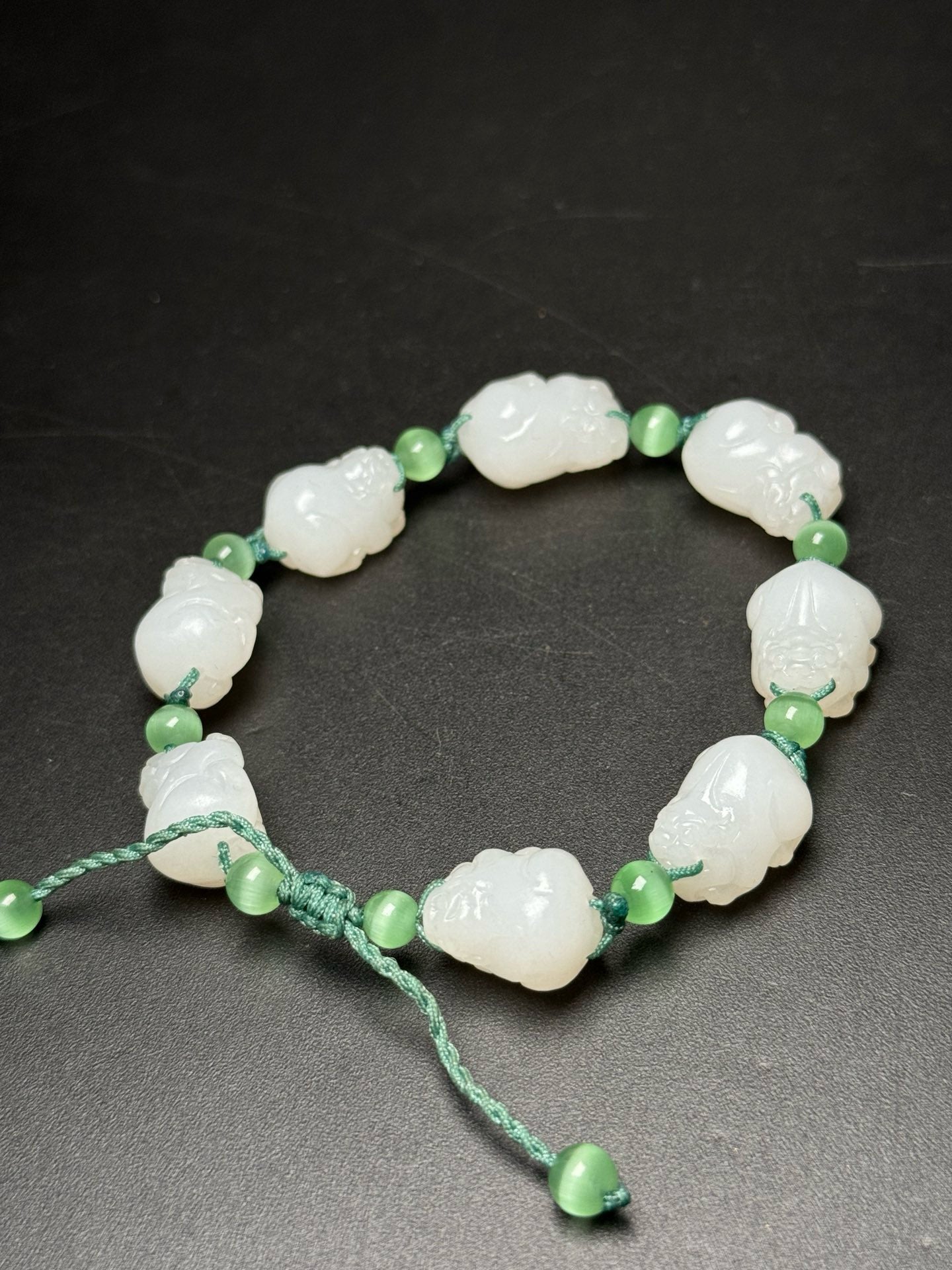 Chinese antique Hotan Jade Pixiu bracelet