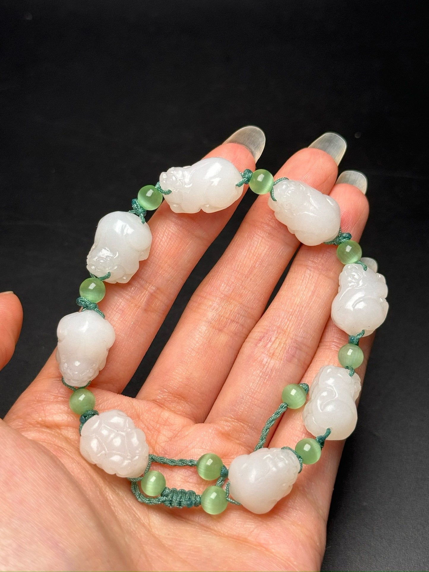 Chinese antique Hotan Jade Pixiu bracelet