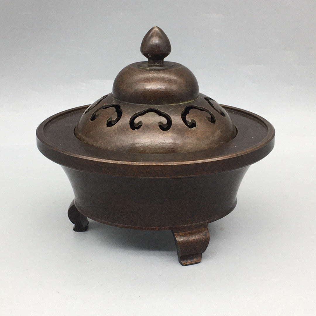 Chinese antique pure copper Ruyi covered circular incense burner