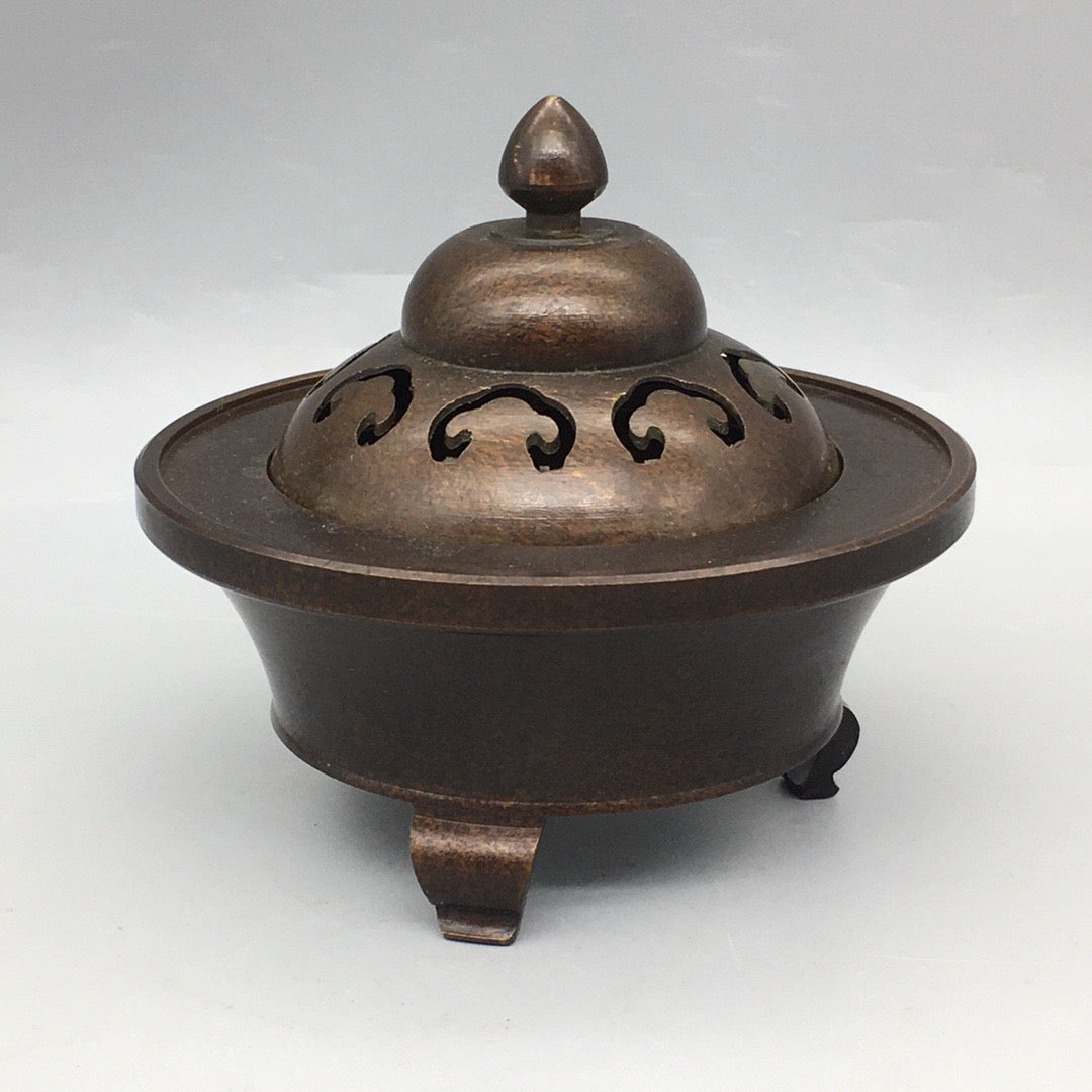 Chinese antique pure copper Ruyi covered circular incense burner