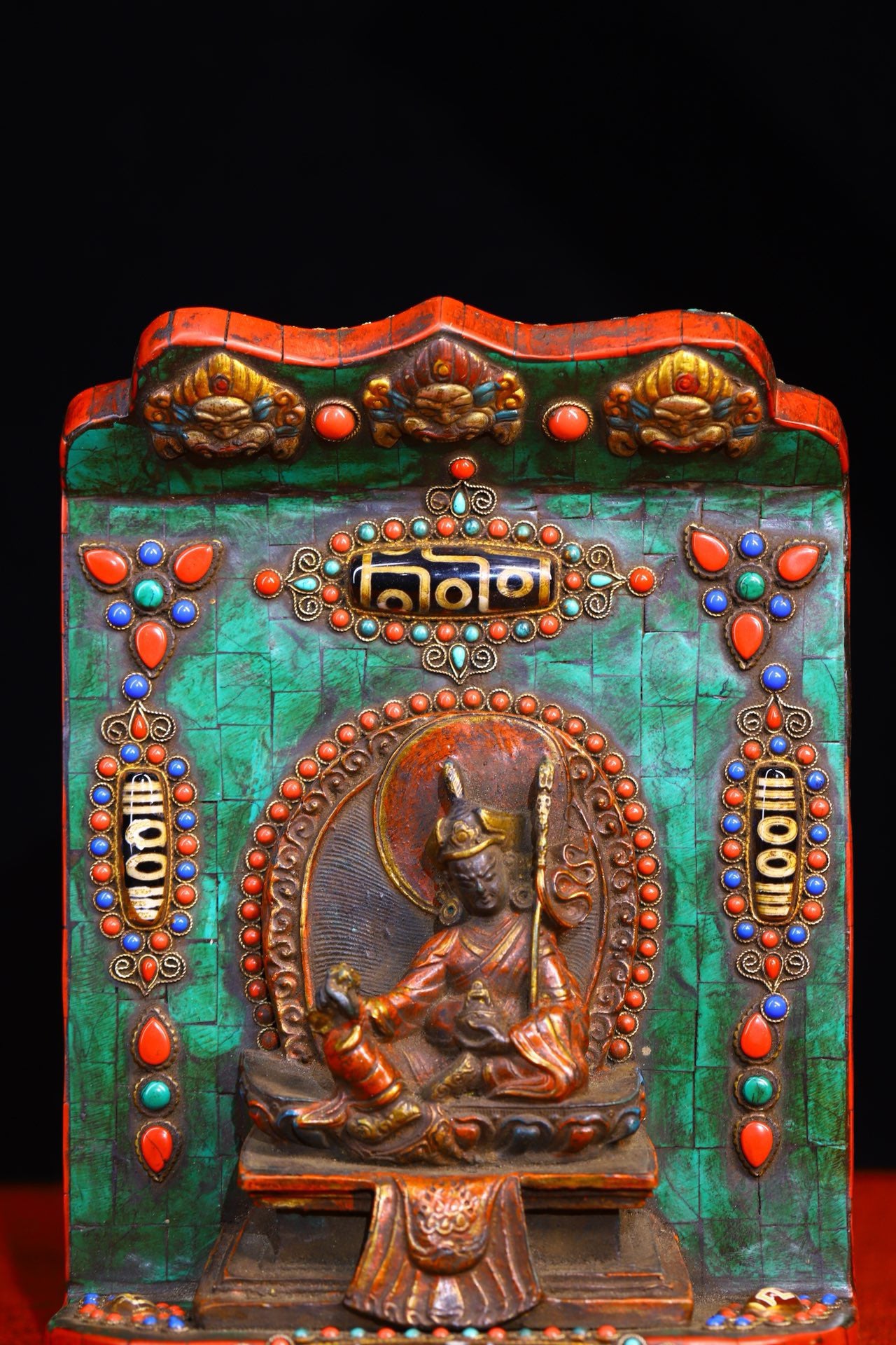 Handmade filigree inlaid gemstones, heavenly pearl Buddha niches