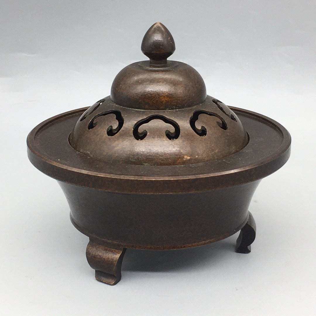 Chinese antique pure copper Ruyi covered circular incense burner