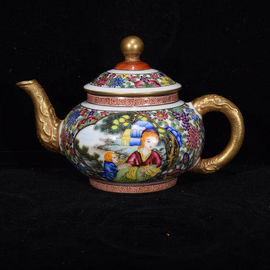 Flower gilded window, Western character story, wine pot