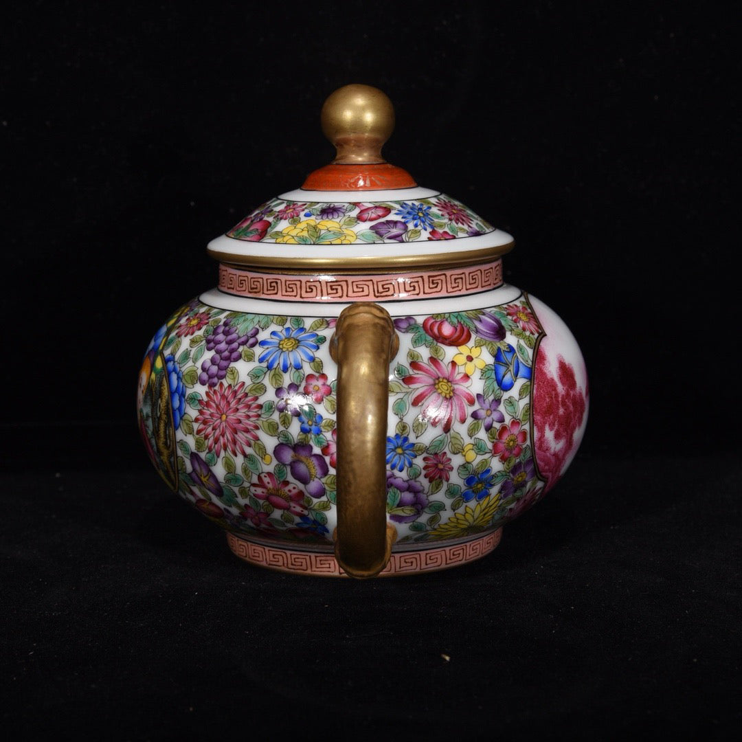 Flower gilded window, Western character story, wine pot
