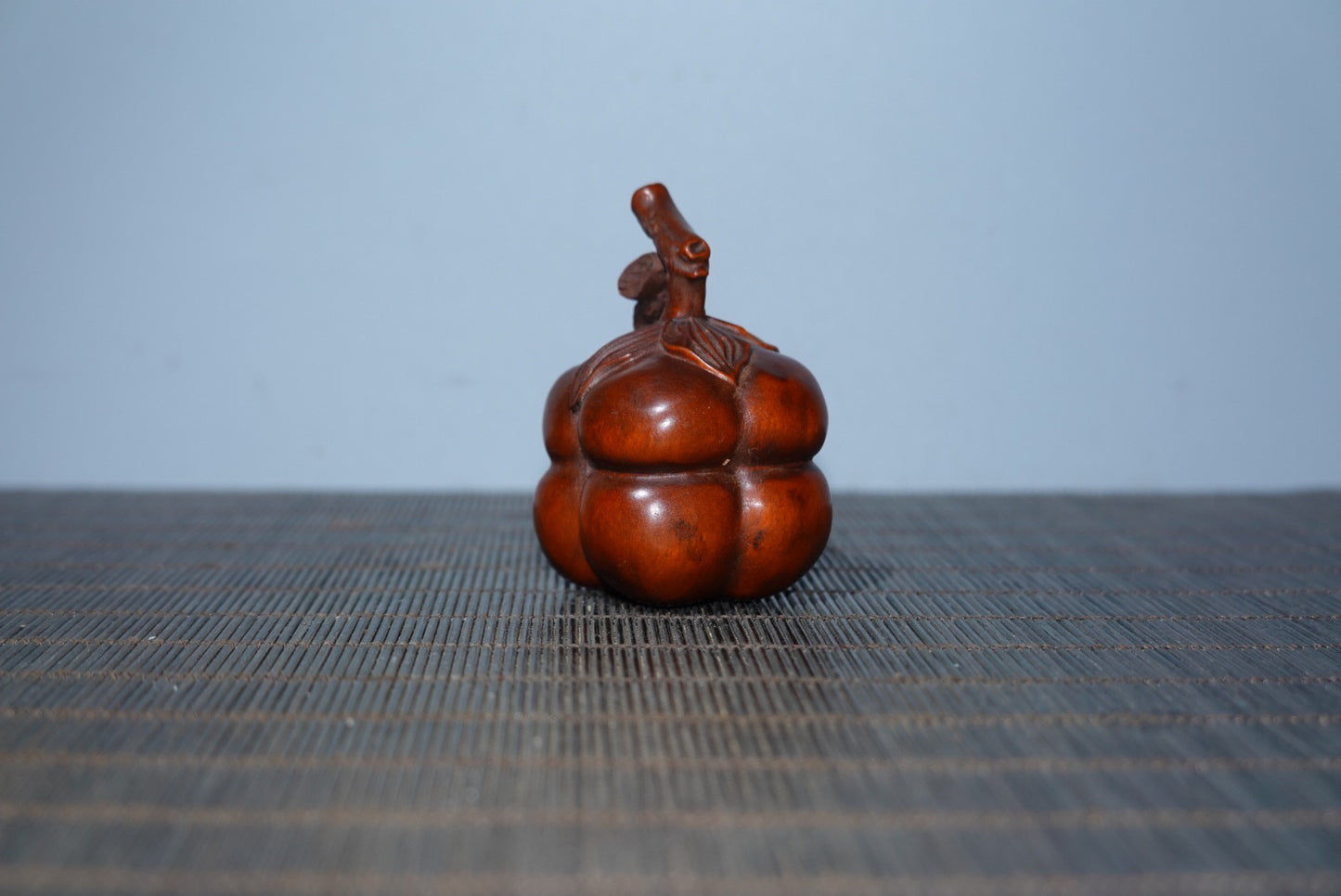 Collectible boxwood carved pumpkin ornaments, handlebars, gifts