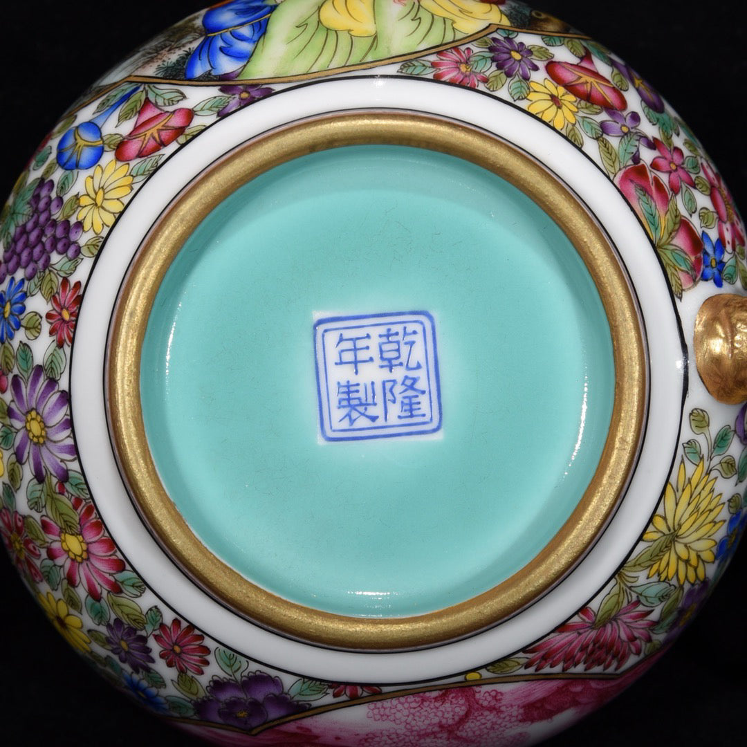 Flower gilded window, Western character story, wine pot