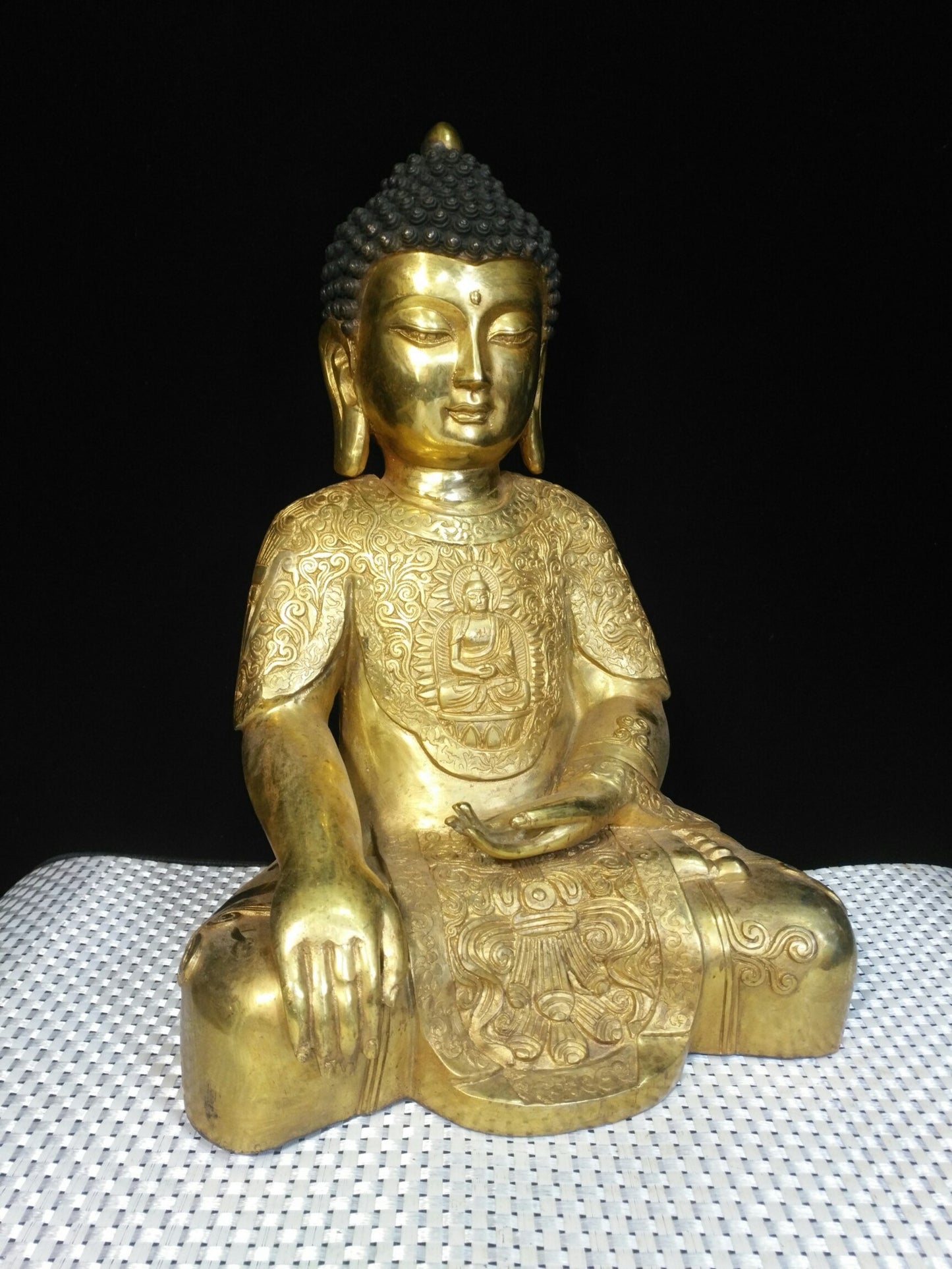 Pure copper Shakyamuni Buddha