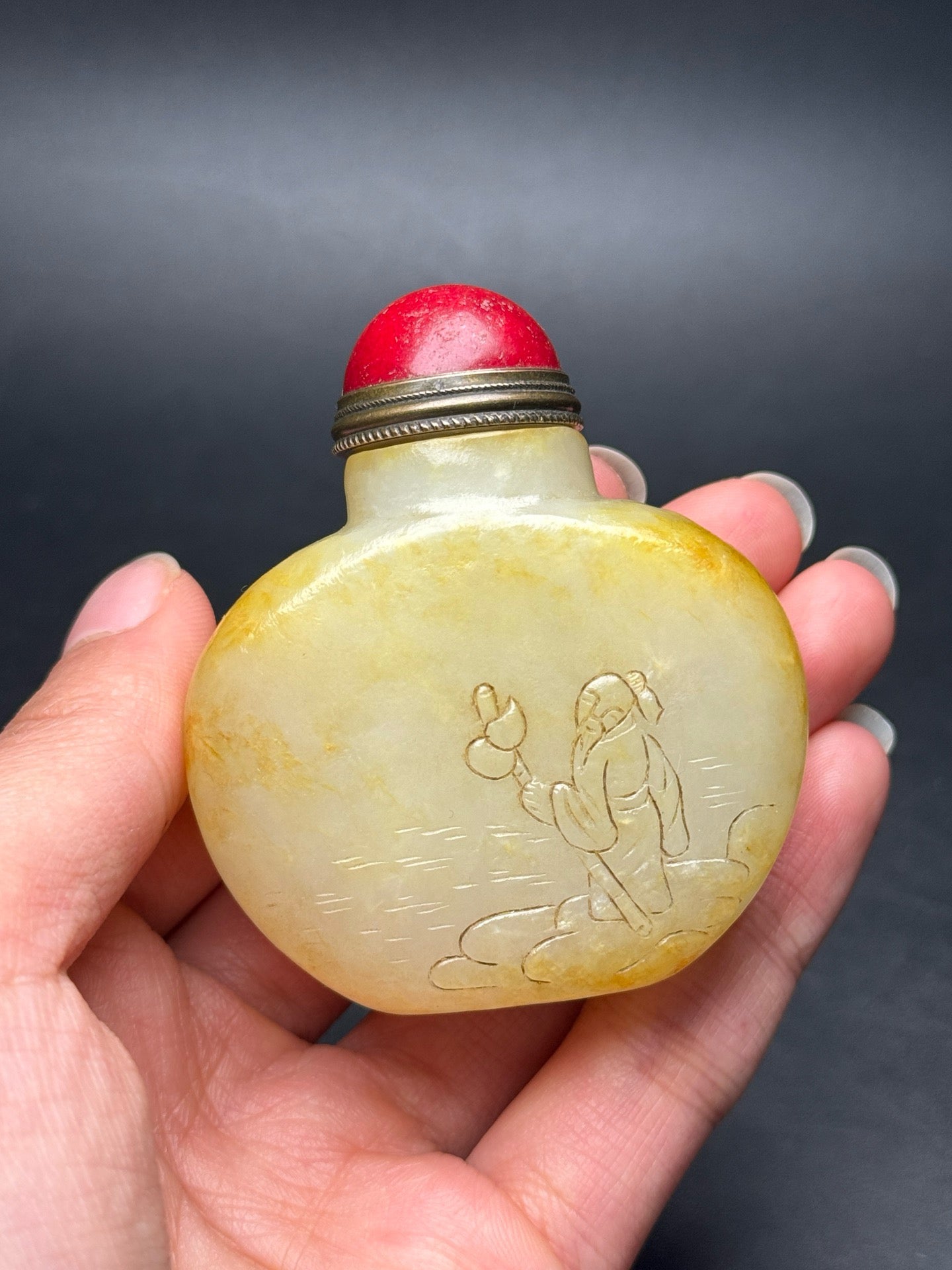 Chinese antique Hotan Jade snuff bottle