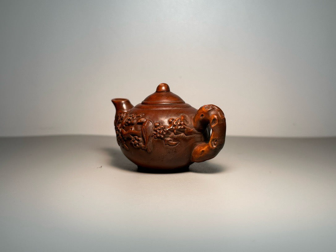 Chinese antique boxwood carving with exquisite craftsmanship, plum blossom bird pot