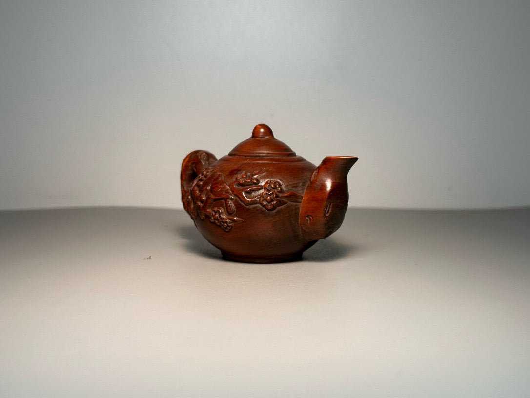 Chinese antique boxwood carving with exquisite craftsmanship, plum blossom bird pot