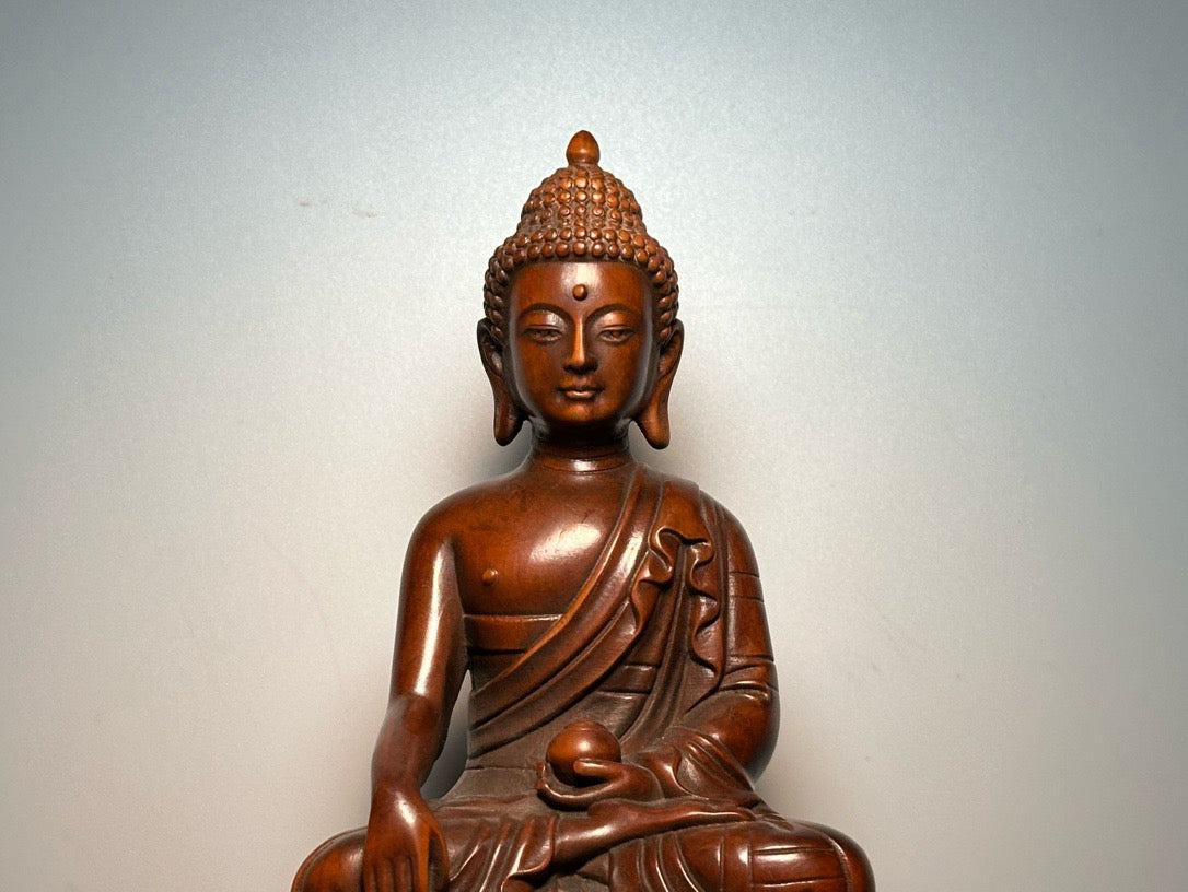 Chinese antique boxwood carving with exquisite craftsmanship, carving medicine jars and storing Buddha