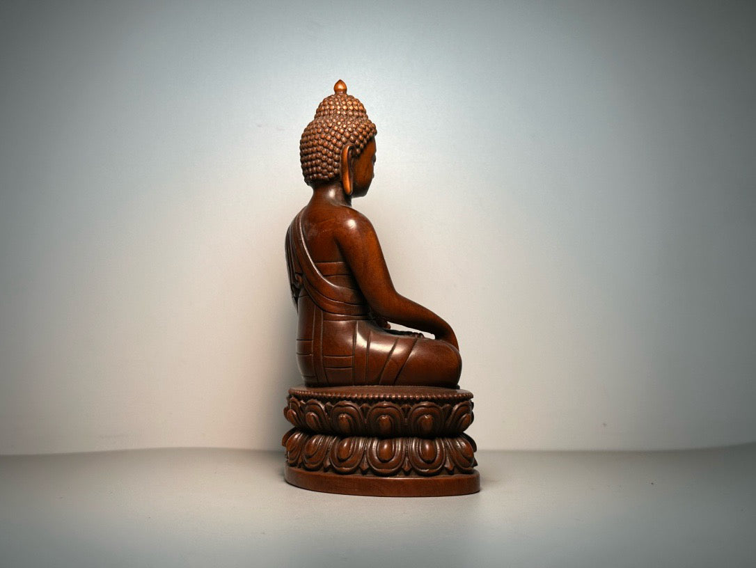 Chinese antique boxwood carving with exquisite craftsmanship, carving medicine jars and storing Buddha