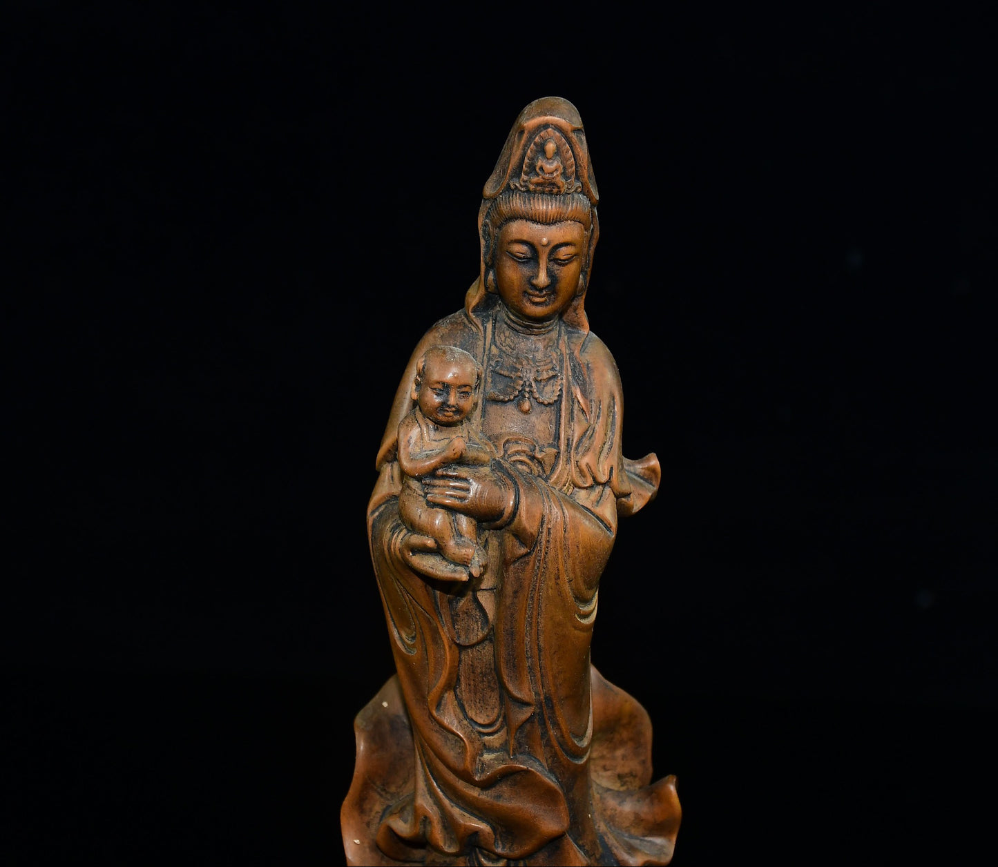 Huangyangmu Guanyin ornament for sending children