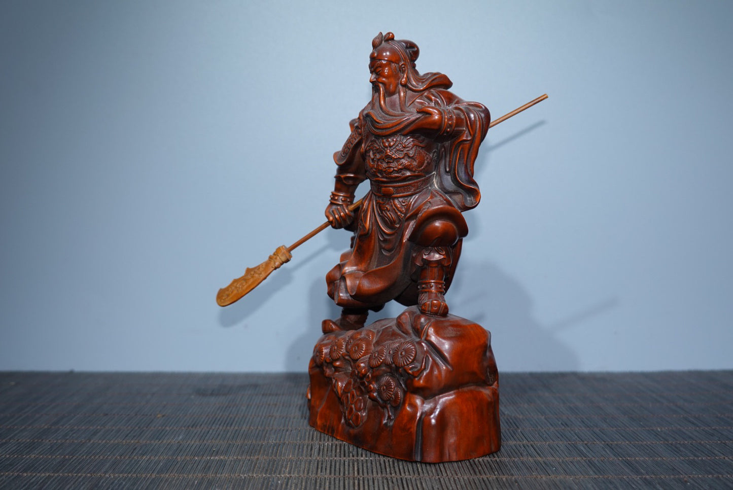 Collected boxwood carved Guan Gong ornaments, furniture ornaments