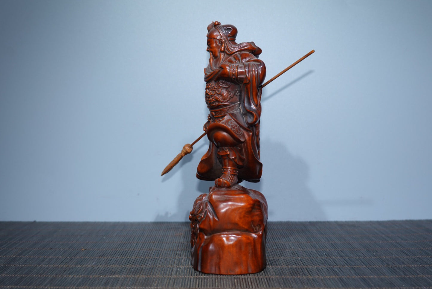 Collected boxwood carved Guan Gong ornaments, furniture ornaments