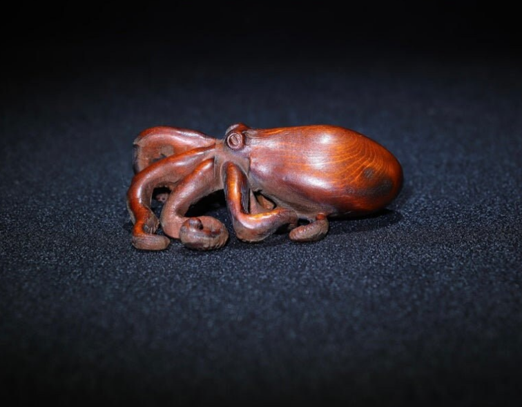 Chinese antique natural boxwood Octopus statue is pure hand carved, precious and exquisite, which is worth collecting