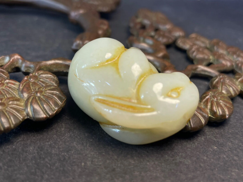 Collecting Chinese Antiques, Handmade Carving, and Natural Jade Pendant Rabbit