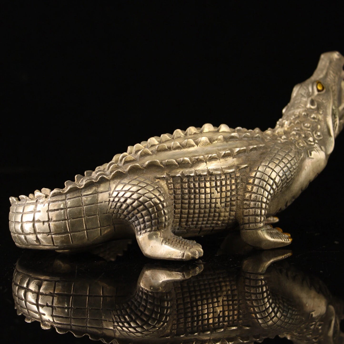 Chinese antique pure copper crocodile statue